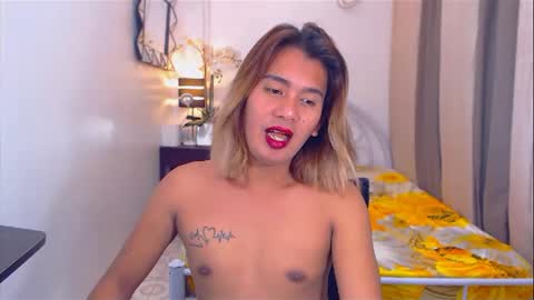 Snapshot of sweetveronica143 chatting on 02/15/25, 09:48 sweetveronica143 online show from 02/15/25, 09:48