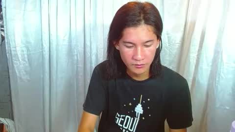 sweetvictoria2000 online show from 04/27/26, 08:18