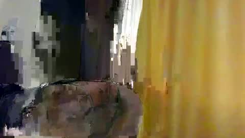 Snapshot of sweetvixen_ chatting on 12/10/24, 07:58 Cute vixen online show from 12/10/24, 07:58