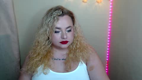 sweetvlada13 online show from 05/01/26, 05:17