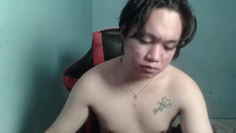 Snapshot of sweetwhore_cristy chatting on 10/02/25, 04:19 cristy online show from 10/02/25, 04:19