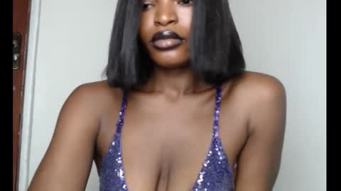 sweetxxboobsx online show from 11/12/25, 08:37