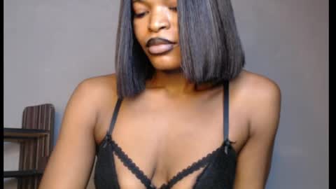 sweetxxboobsx online show from 05/18/26, 08:42
