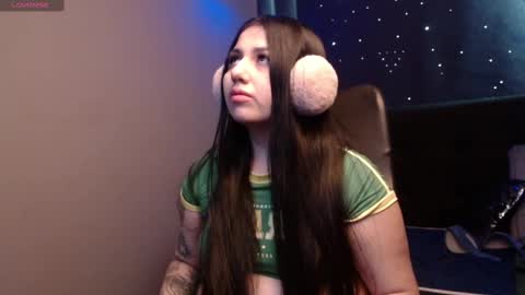 Ashley 3 online show from 02/20/25, 02:35