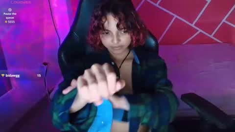 Snapshot of sweety_dreamgirl chatting on 11/28/25, 07:27 sweety_dreamgirl online show from 11/28/25, 07:27