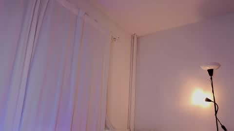 Snapshot of sweety_fit chatting on 04/18/26, 07:58 Sweety Fit online show from 04/18/26, 07:58