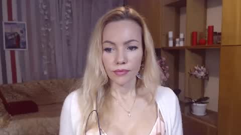 Snapshot of sweety_friend chatting on 12/11/24, 09:12 Sweety friend online show from 12/11/24, 09:12