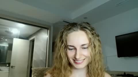 sweety_fruits online show from 02/22/26, 03:10