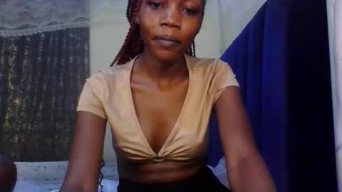 Snapshot of sweety_melanin chatting on 04/29/26, 06:14 Vickky online show from 04/29/26, 06:14