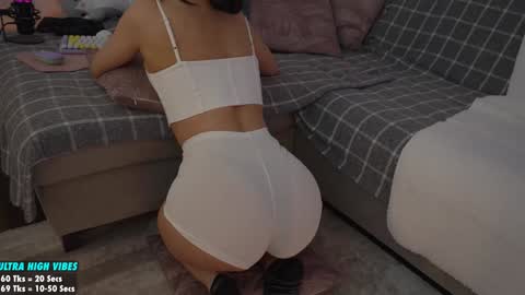 Snapshot of sweety_rinushka_ chatting on 12/01/24, 07:03 Katerina online show from 12/01/24, 07:03