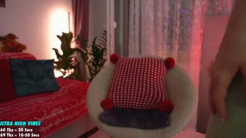 Snapshot of sweety_rinushka_ chatting on 12/19/24, 04:46 Katerina online show from 12/19/24, 04:46