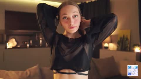 Bella . online show from 12/03/25, 09:18