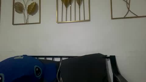 Snapshot of sweetyasian_ chatting on 11/24/25, 04:40 stacey online show from 11/24/25, 04:40