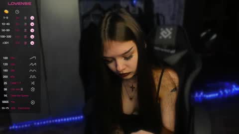 Snapshot of sweetydeviliya chatting on 10/13/25, 06:13 sweetydeviliya online show from 10/13/25, 06:13