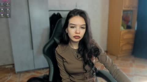 Snapshot of sweetydeviliya chatting on 04/16/26, 09:43 sweetydeviliya online show from 04/16/26, 09:43