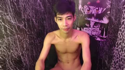 Snapshot of sweetyguyxxx1998 chatting on 12/16/24, 07:15 - allen online show from 12/16/24, 07:15