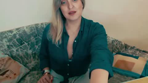 Snapshot of sweetyliza chatting on 06/18/26, 07:07 Liza online show from 06/18/26, 07:07