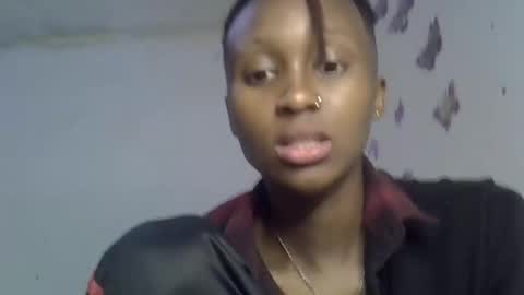 Snapshot of sweetypussy01 chatting on 10/07/25, 07:33 sweetypussy01 online show from 10/07/25, 07:33