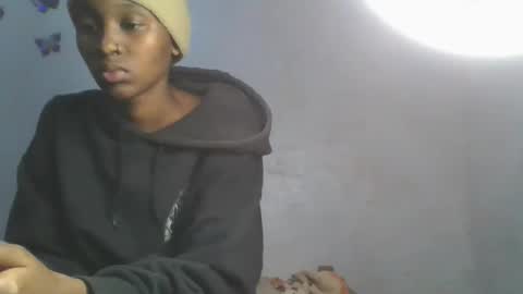 Snapshot of sweetypussy01 chatting on 10/18/25, 07:03 sweetypussy01 online show from 10/18/25, 07:03