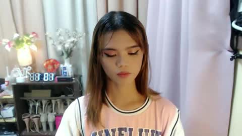 Snapshot of sweetytrannygirlxx chatting on 01/15/26, 05:01 Megan online show from 01/15/26, 05:01