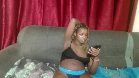 Snapshot of sweetz_candice chatting on 02/18/25, 07:09 sweetz_candice online show from 02/18/25, 07:09