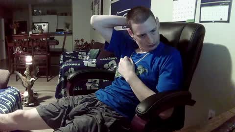 Snapshot of swelteringk chatting on 01/02/25, 02:22 Kile online show from 01/02/25, 02:22