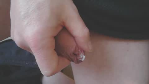 Snapshot of sweny4 chatting on 02/06/26, 09:45 sweny4 online show from 02/06/26, 09:45