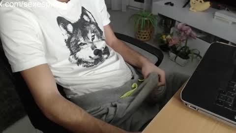 Snapshot of swetlittleboy4u chatting on 11/02/25, 05:59 SwetLittleBoy4u online show from 11/02/25, 05:59