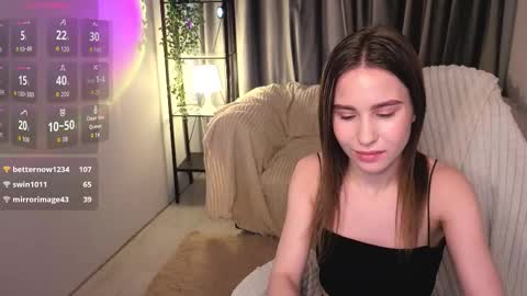 Snapshot of swetskitt chatting on 10/15/25, 05:51 Milana online show from 10/15/25, 05:51