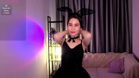 Snapshot of swetskitt chatting on 10/25/25, 05:26 Milana online show from 10/25/25, 05:26