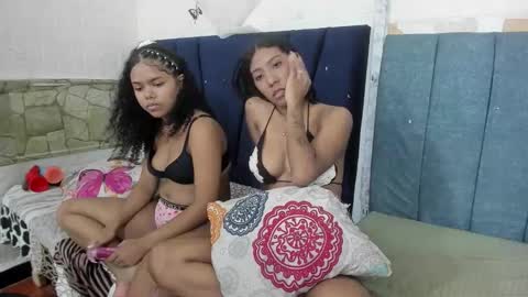 Snapshot of swett_lady_ chatting on 11/29/25, 06:55 swett_lady_ online show from 11/29/25, 06:55