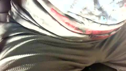 Snapshot of swflbiguy chatting on 12/22/25, 11:57 SWFLbiguy online show from 12/22/25, 11:57