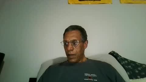 Snapshot of swimmerbod2495 chatting on 05/09/26, 01:44 swimmerbod2495 online show from 05/09/26, 01:44