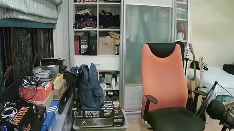 Snapshot of swimsuitloves chatting on 12/01/24, 05:46 swimsuitloves online show from 12/01/24, 05:46