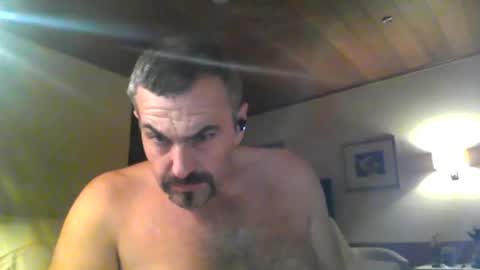Snapshot of swinger_men_austria chatting on 10/20/25, 09:59 swinger_men_austria online show from 10/20/25, 09:59