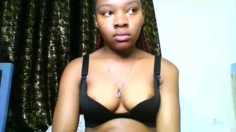  Candy online show from 04/08/26, 12:38