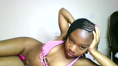 Snapshot of swit_candy chatting on 05/29/26, 11:52 Candy online show from 05/29/26, 11:52
