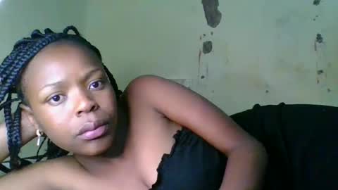 Snapshot of swit_seduction chatting on 05/10/26, 06:18 swit_seduction online show from 05/10/26, 06:18
