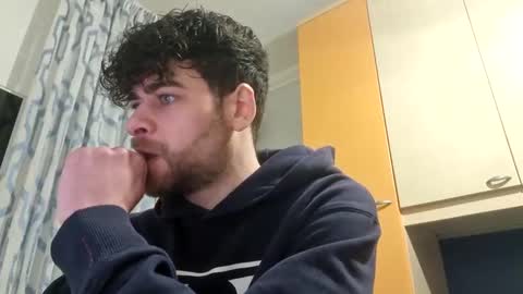 Emanuele online show from 03/01/25, 08:21