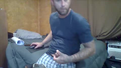 Snapshot of switchleg242 chatting on 04/15/26, 05:25 switchleg242 online show from 04/15/26, 05:25