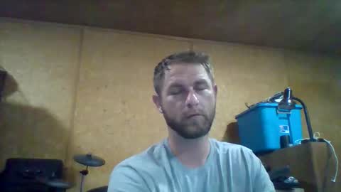 Snapshot of switchleg242 chatting on 04/16/26, 05:30 switchleg242 online show from 04/16/26, 05:30