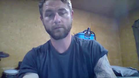 Snapshot of switchleg242 chatting on 04/26/26, 05:49 switchleg242 online show from 04/26/26, 05:49