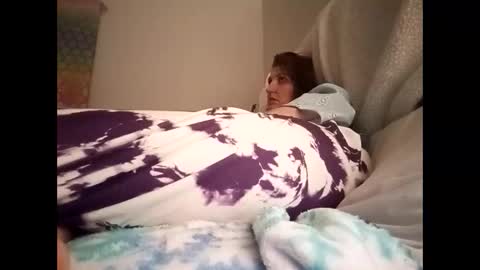 Snapshot of swollenclitneedsdad chatting on 11/08/25, 04:45 swollenclitneedsdad online show from 11/08/25, 04:45