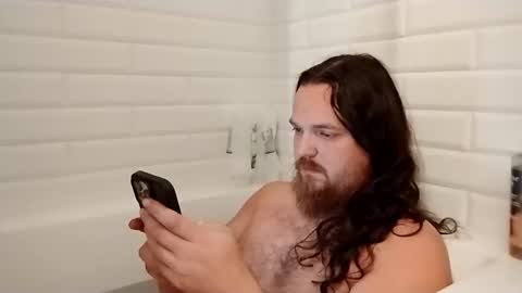 Snapshot of swooshy55 chatting on 11/21/25, 06:56 swooshy55 online show from 11/21/25, 06:56