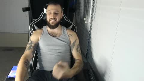 swoozy_ online show from 09/20/25, 12:11