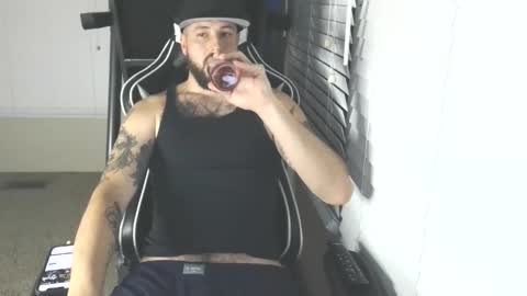 swoozy_ online show from 11/13/25, 01:26