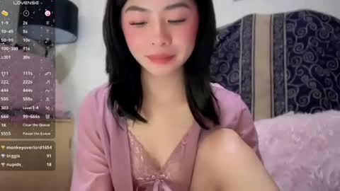 Snapshot of swt_asianholly chatting on 03/17/26, 03:22 Holly online show from 03/17/26, 03:22