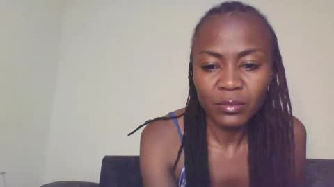 Snapshot of swtebony1 chatting on 04/21/26, 10:23 ALICIA online show from 04/21/26, 10:23
