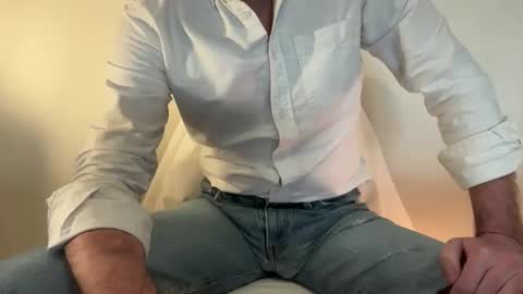 Snapshot of swtlick chatting on 12/14/25, 09:58 Swtlick online show from 12/14/25, 09:58