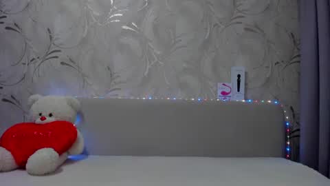 Ana online show from 02/26/25, 02:04